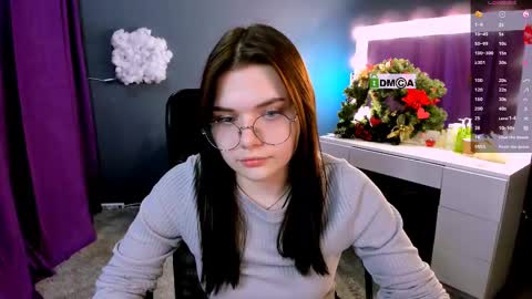 Snapshot of lolamrrr chatting on 02.19.25 Lola pvt is OPEN online show from 02.19.25