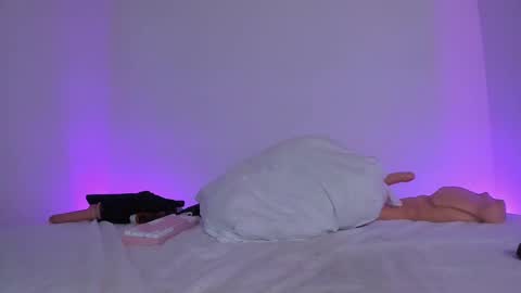 Lola online show from 02.10.25