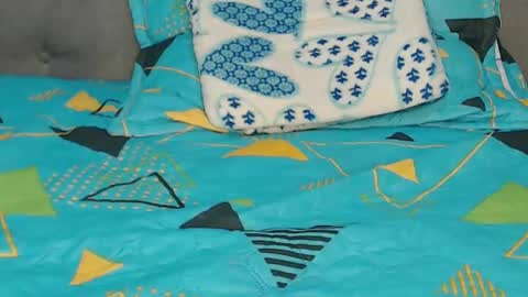 Lola online show from 02.13.25