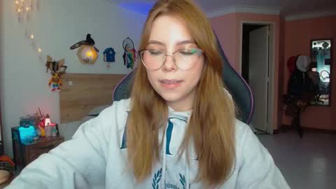 Lola doll online show from 02.08.26