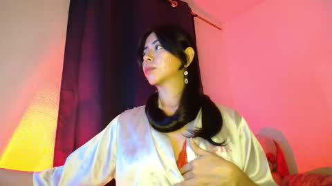      Rya DKhrt       online show from 03.25.26