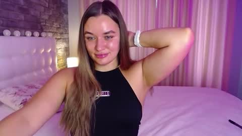 Victoria online show from 11.16.25