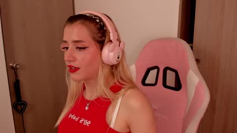 Lolly online show from 02.18.25