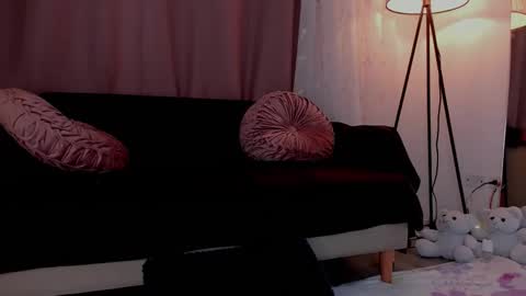 Lolly online show from 11.11.25