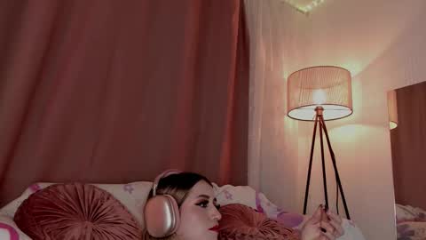 Lolly online show from 12.23.25