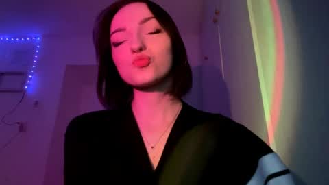 Polly online show from 04.18.26