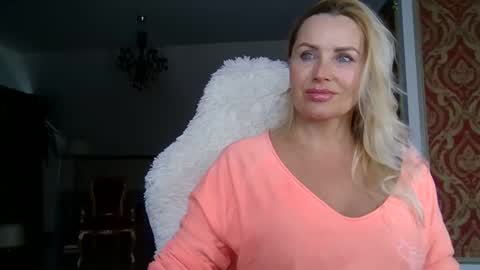 Roxy online show from 12.05.24