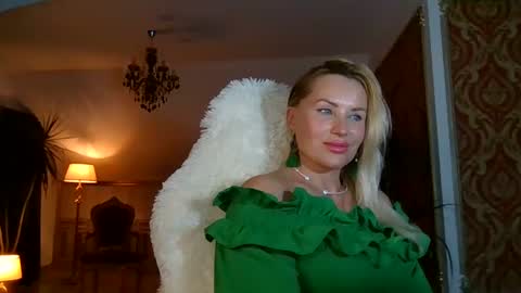 Roxy online show from 12.07.24