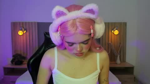 L O L Y online show from 05.22.26