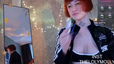 Molli online show from 12.22.25