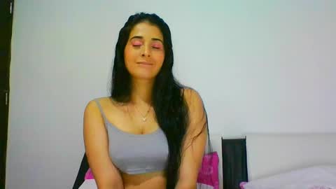 estehfania online show from 12.27.24