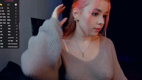 Lona online show from 12.17.25