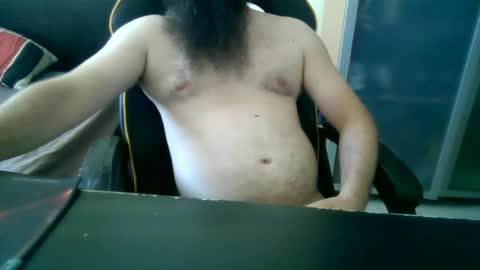 Snapshot of london_man1988 chatting on 06.19.26 london_man1988 online show from 06.19.26