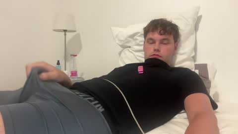 londonlad2002x online show from 07.22.26