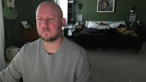 Lone online show from 04.02.26