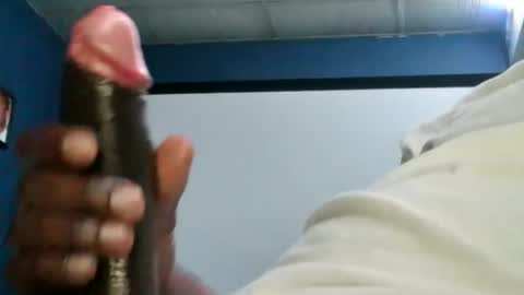 Snapshot of longblack37 chatting on 02.11.25 slim reaper online show from 02.11.25