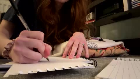 Snapshot of longlabiaslut chatting on 03.03.26 longlabiaslut online show from 03.03.26