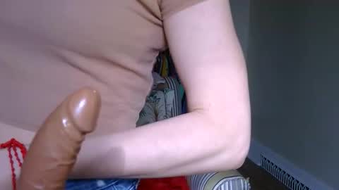 Cutenurse91 online show from 04.29.26