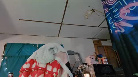 Snapshot of lononcashmere69 chatting on 02.23.25 Londoncashmere69 online show from 02.23.25