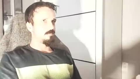 Lucas online show from 12.22.25