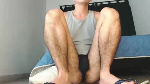 Snapshot of looki_16 chatting on 01.15.25 looki 16 online show from 01.15.25