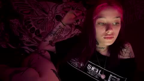 lookingforlona online show from 09.30.25