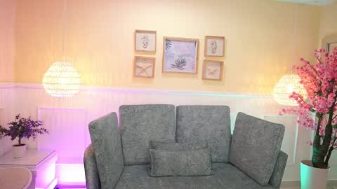 Snapshot of loonanyx chatting on 09.19.25 Loona Nyx online show from 09.19.25