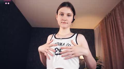 Snapshot of loradarter chatting on 10.26.25 Lora online show from 10.26.25