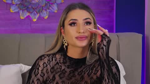 Lora online show from 01.07.26