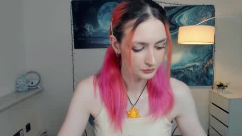 Snapshot of loradimmick chatting on 10.22.25 Lora online show from 10.22.25