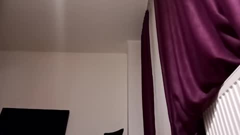 Snapshot of loraflame chatting on 12.06.24 Lora online show from 12.06.24