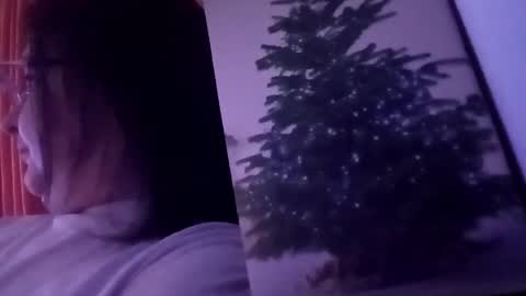 Snapshot of loraflame chatting on 12.24.24 Lora online show from 12.24.24