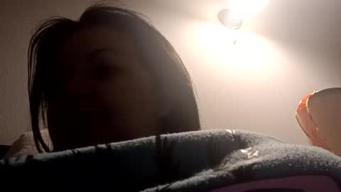 Snapshot of loraflame chatting on 12.29.24 Lora online show from 12.29.24