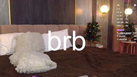 Loraine online show from 12.29.24