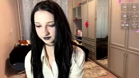 Hello there im Luna Im new here Lets have fun online show from 02.22.26