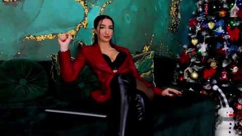 Miss online show from 12.10.24