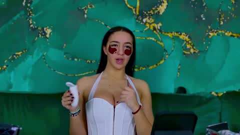 Miss online show from 01.19.25