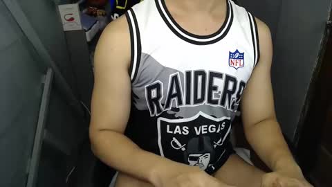 Snapshot of lord_of_cum69 chatting on 02.04.25 Macky online show from 02.04.25