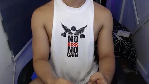 Snapshot of lord_of_cum69 chatting on 09.09.25 Macky online show from 09.09.25