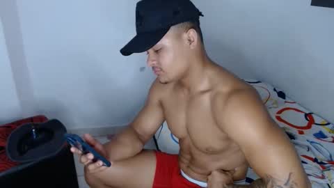 Snapshot of lordblaze_ chatting on 10.14.25 Dominic online show from 10.14.25