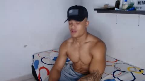 Snapshot of lordblaze_ chatting on 12.01.25 Dominic online show from 12.01.25