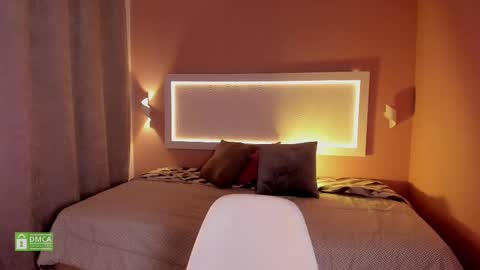 Deborah Daz online show from 03.04.25