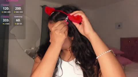 lore_rey online show from 02.03.25