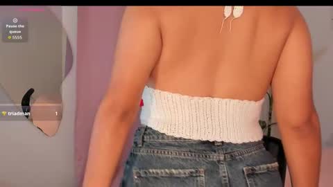 lore_rey online show from 10.11.25