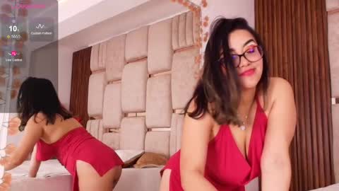 Snapshot of lorein_dim chatting on 10.08.25 Lorein online show from 10.08.25