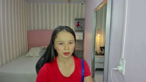 lorelaigiven online show from 10.08.25