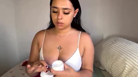 lorem_adams online show from 06.02.26