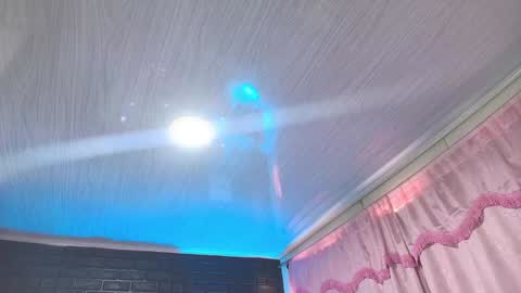 Snapshot of loren_44tits chatting on 12.28.24 Loren online show from 12.28.24