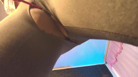 Snapshot of loren_44tits chatting on 01.08.25 Loren online show from 01.08.25