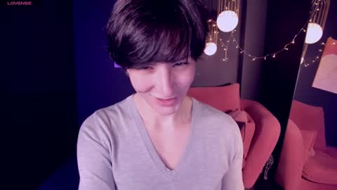 Snapshot of loren_daze chatting on 01.24.25 Loren online show from 01.24.25